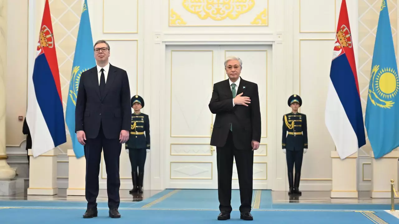 Қасым-Жомарт Тоқаев Сербия Президенті Александр Вучичті қарсы алды