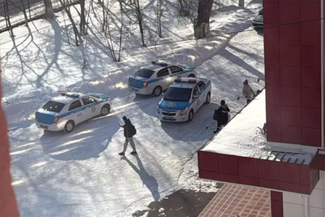 Павлодардағы медициналық колледжде жігіт өзіне қол жұмсамақ болды