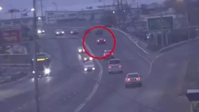 Таразда әпкесінің көлігін айдап кеткен жасөспірім полициядан қашты