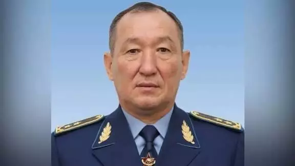 «Ата-аналарымен бірге оқиға орнында анықтайтын боламыз»: Қорғаныс министрі сарбаздардың зардап шегуіне қатысты тың дерек айтты (ВИДЕО)