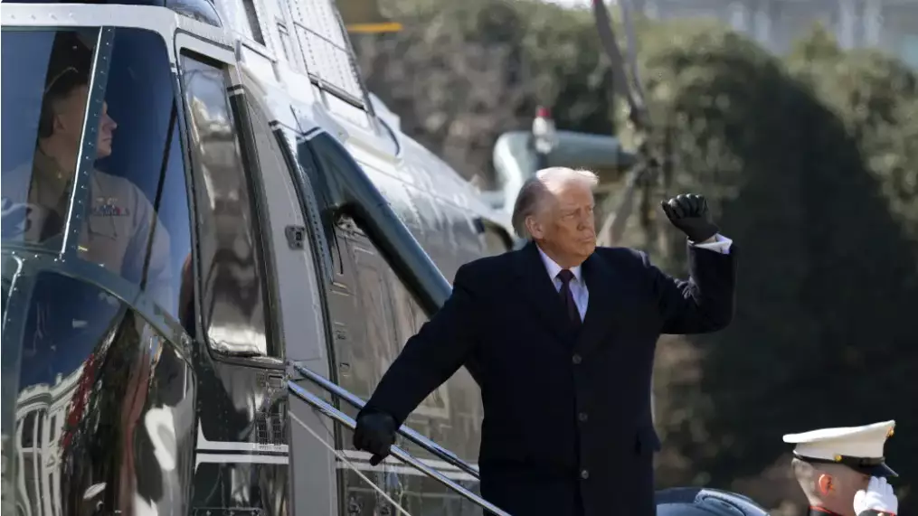 Трамп Кубаға қатысты мәлімдеме жасап, "достық бақылау" мүмкіндігін айтты