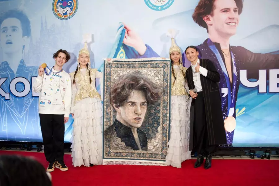 “Туған қалама оралдым“: Михаил Шайдоров Алматыға ұшып келді