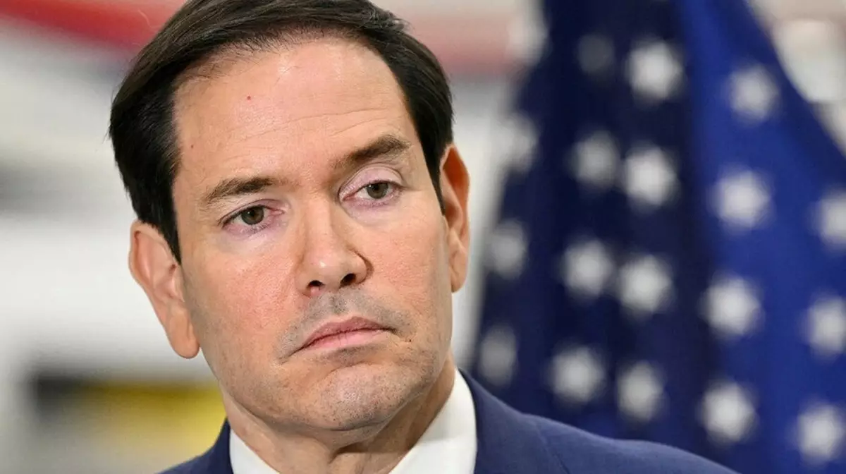 Госсекретарь США потребовал от американцев немедленно уехать из Ирана