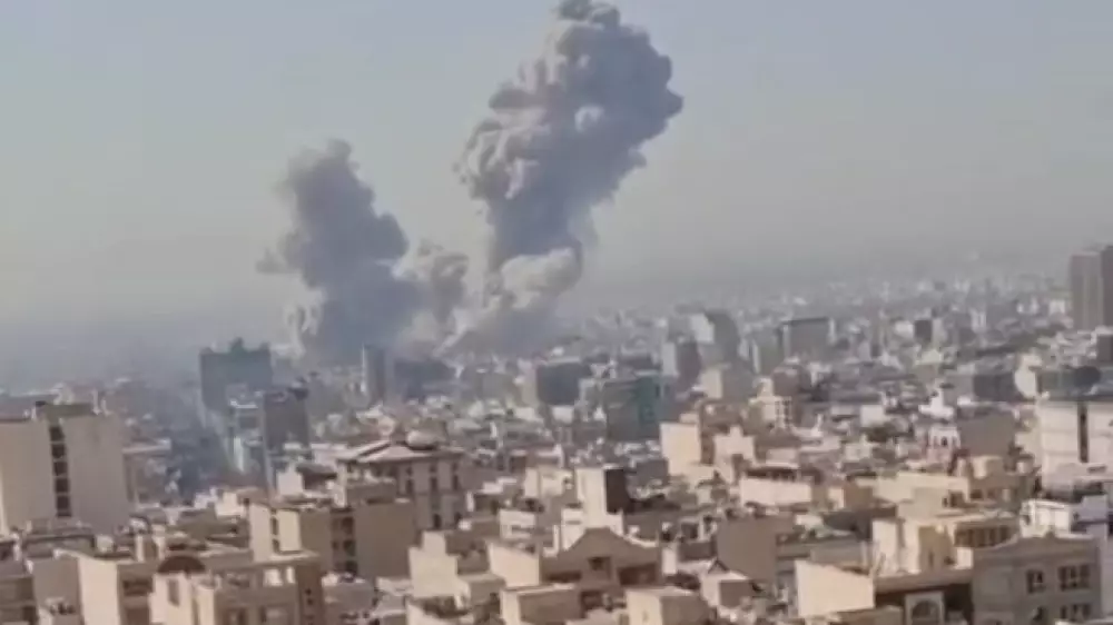 Израиль начал “превентивную атаку“ на Иран. В Тегеране звучат взрывы