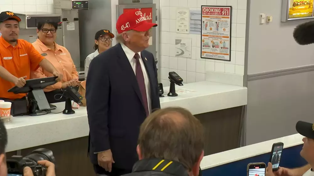 Трамп тағы бір мерзімге президент болуға құқығы барын айтты