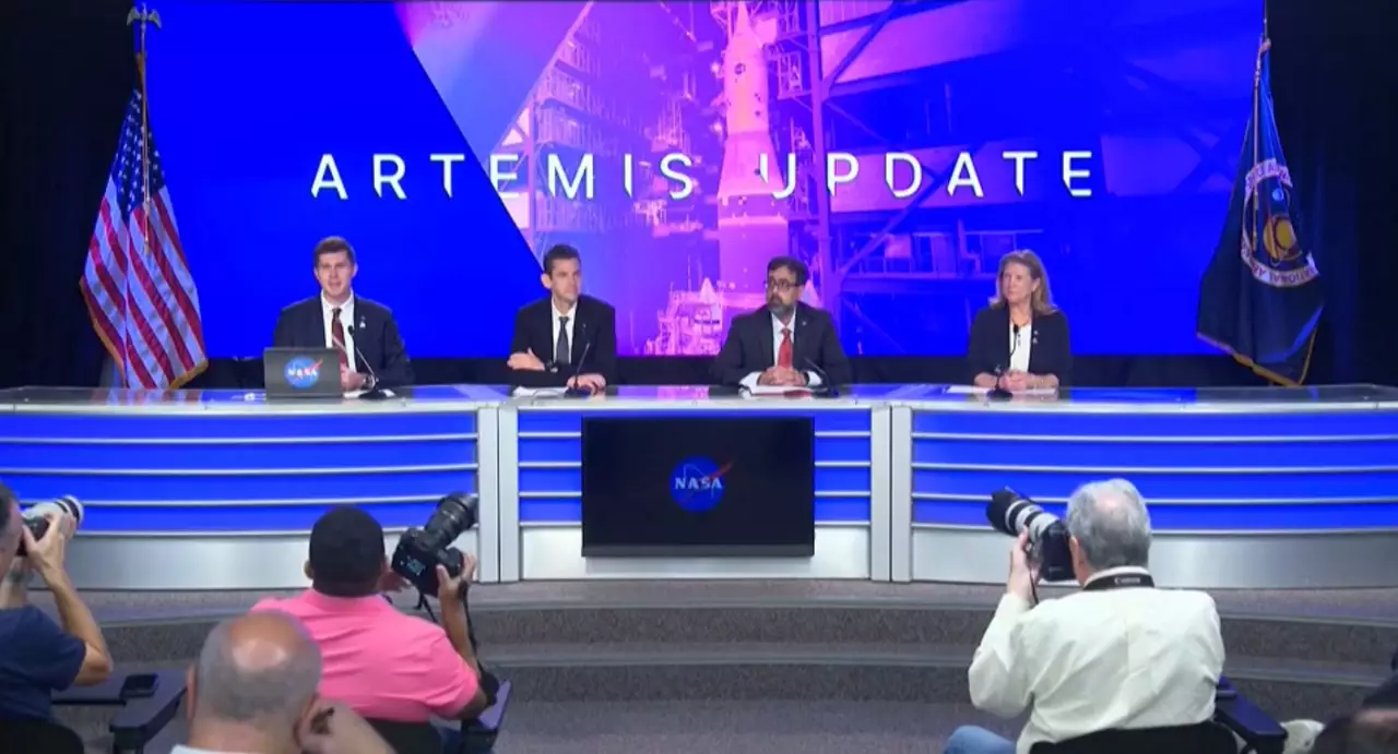 NASA изменило план высадки человека на Луну