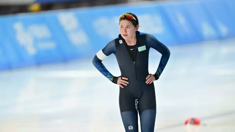 Исторический успех! Кристина Шумекова выиграла третье золото юниорского ЧМ по конькобежному спорту