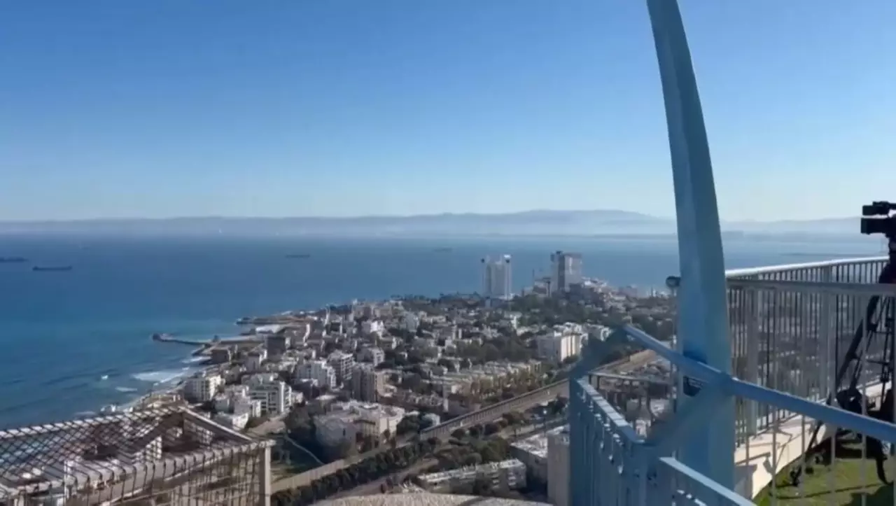 Иран Израиль мен АҚШ базасына соққы жасады