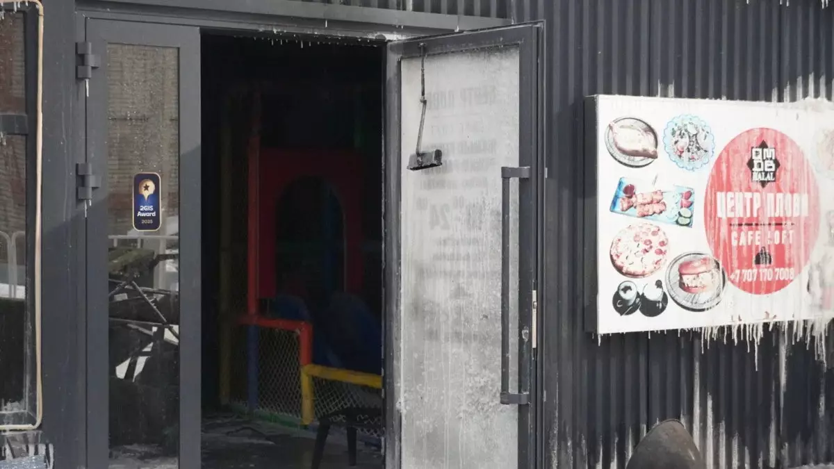 Щучинск жарылыс құрбандарын еске алуда: қайғылы оқиға орнынан екінші күн