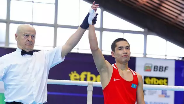 Казахстан без боя прошел Узбекистан в полуфинале малого ЧМ по боксу