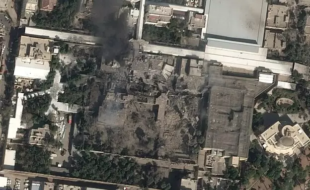 Таяу Шығыстағы шырғалаң: Иранның рухани көсемі Әли Хаменей өлтіріді