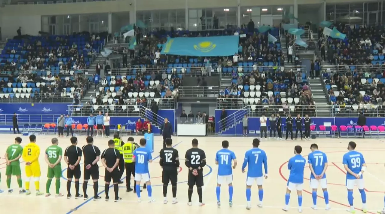 Семейде бес мыңға жуық адам қатысқан ауқымды флешмоб өтті