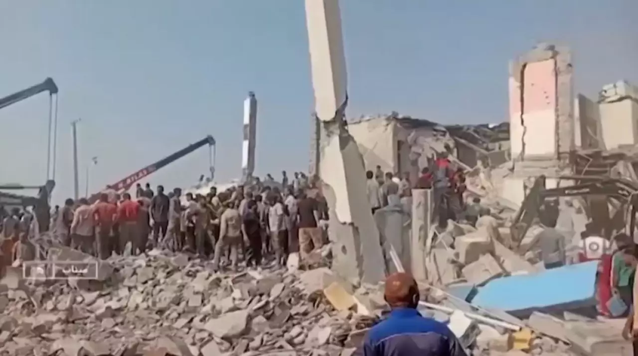 Ирандағы мектепте қаза болғандар саны артты 