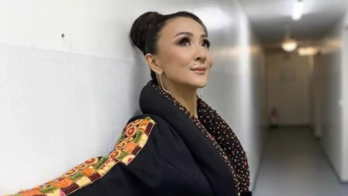 Әнші Меруерт ұстаздарды жақтап, оқушының оразасына қатысты пікір білдірді