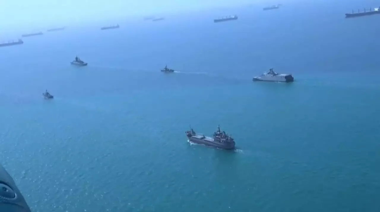 У входа в Ормузский пролив атакован танкер