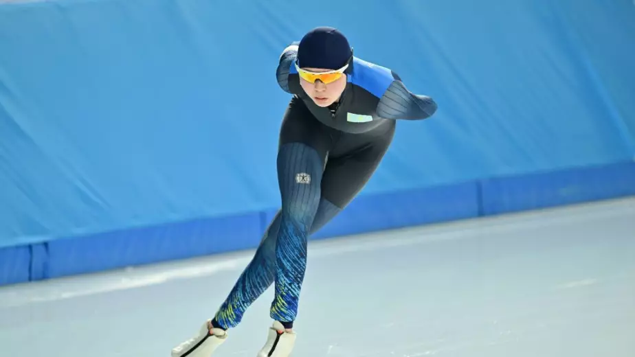 Казахстан завоевал пятое золото на Чемпионате мира по конькобежному спорту (ВИДЕО)