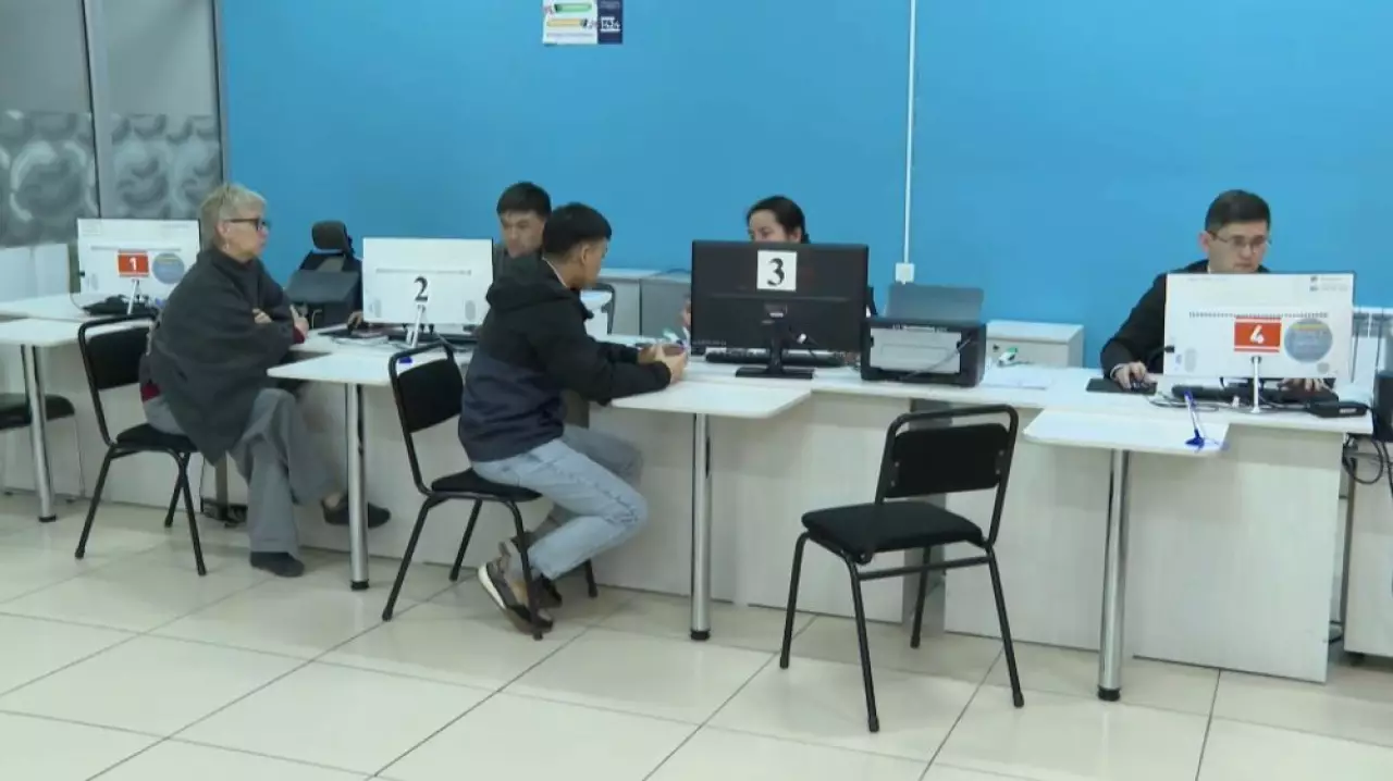 Молодежная практика: почти две тысячи выпускников получат работу в Шымкенте