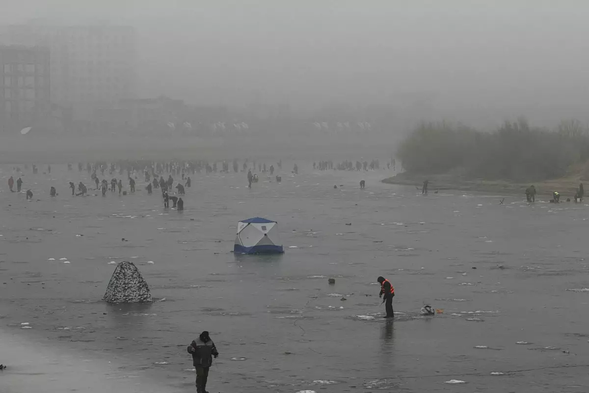 Фоторепортаж. Три дня пыли в Атырау