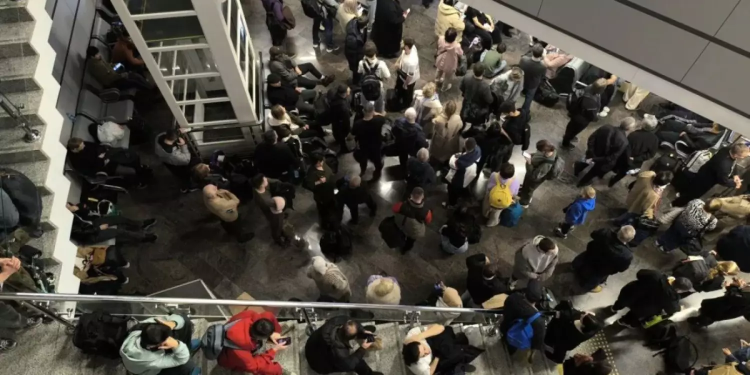 Дубайда қалып қойған қазақстандық туристер Президентке үндеу жолдады