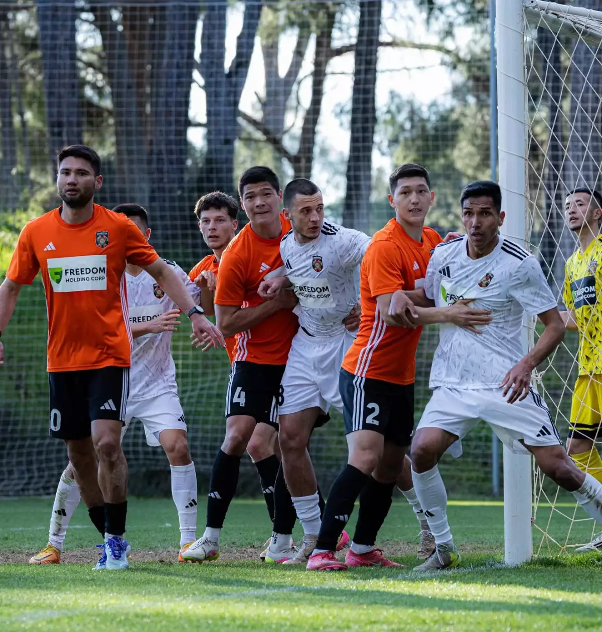 “Шахтер” командасы ертең екі бақылау кездесуін өткізеді