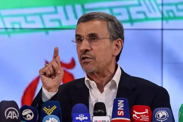 Иранның бұрынғы президенті Махмуд Ахмадинежад қаза тапты