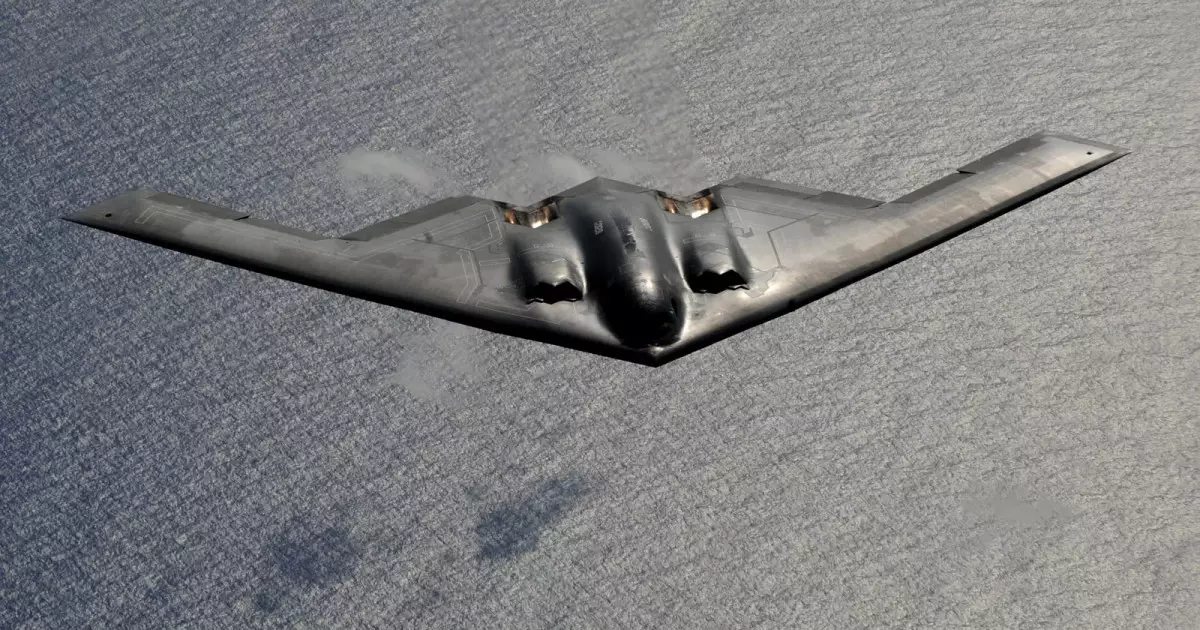   Бір тонналық бомбалар тасталды: АҚШ Иранға қандай ұшақпен шабуыл жасағаны белгілі болды - Fox News   