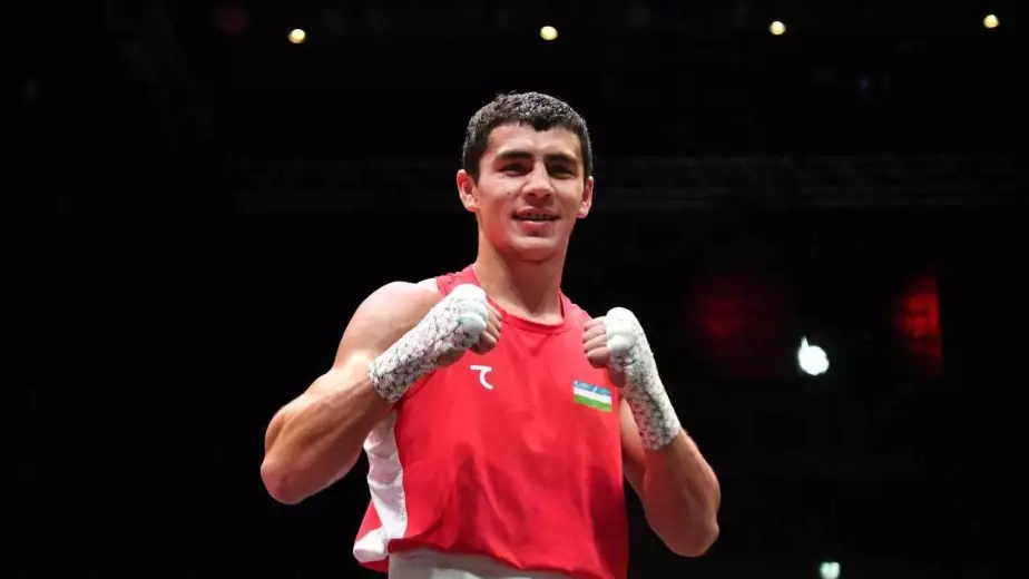 Фазлиддин Эркинбоев принес Узбекистану пятое золото малого ЧМ-2026 по боксу (ВИДЕО)