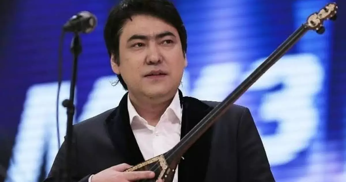  «Аңсайды жаным жабығып...»: Мейрамбек Бесбаев жазбасымен жұрттың назарын аударды 