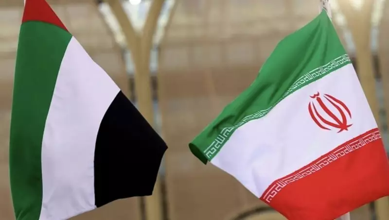 ОАЭ закрывают посольство в Иране после ракетных ударов