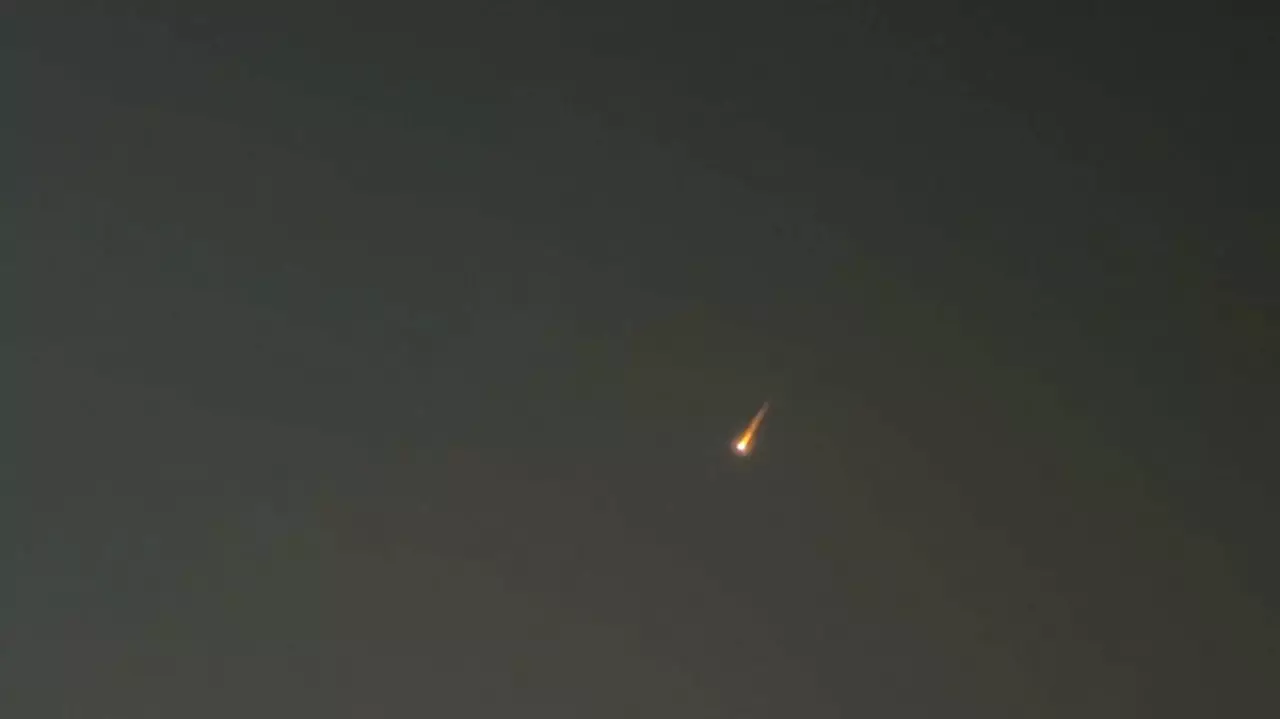 Араб Әмірліктері Тегерандағы елшілігін жапты