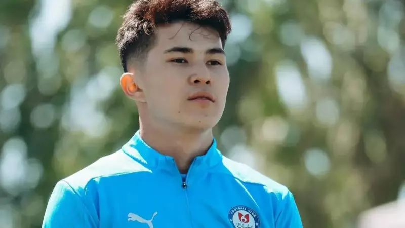 Ордабасы жас футболшыны жалға берді