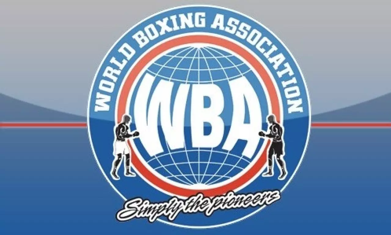 Казахстанский боксер потерял одну позицию в топ-3 рейтинга WBA