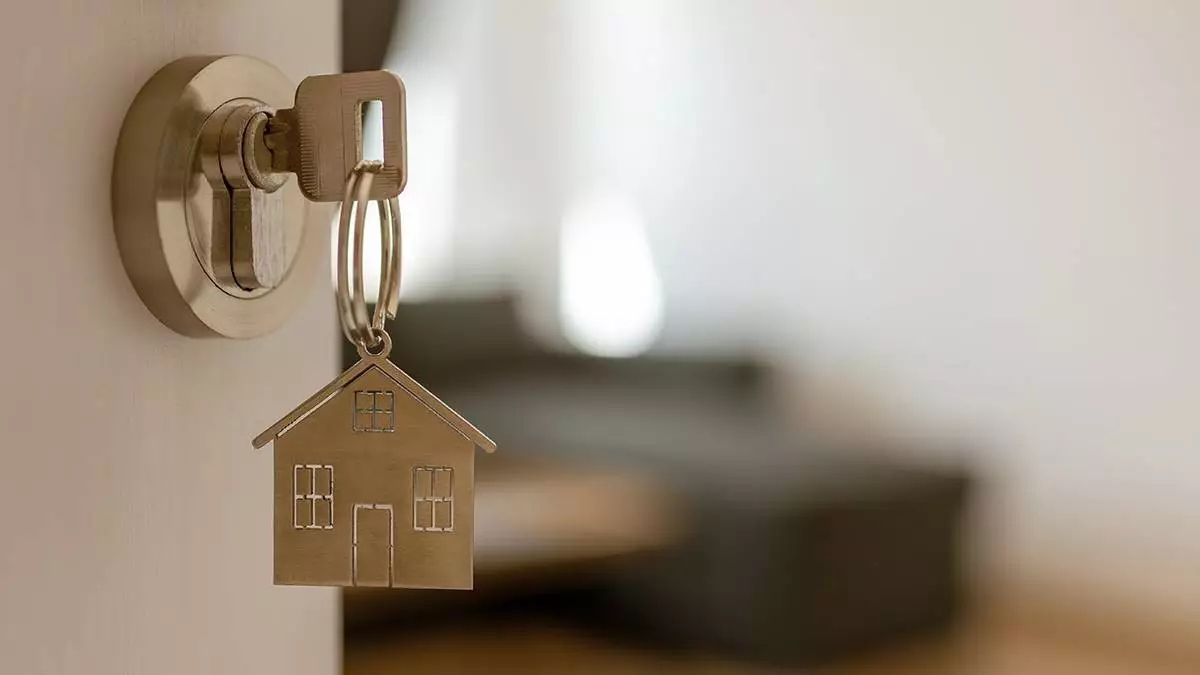 Заманивали низкой ценой: десятки семей потеряли 8 млрд тенге в ЖК Астаны