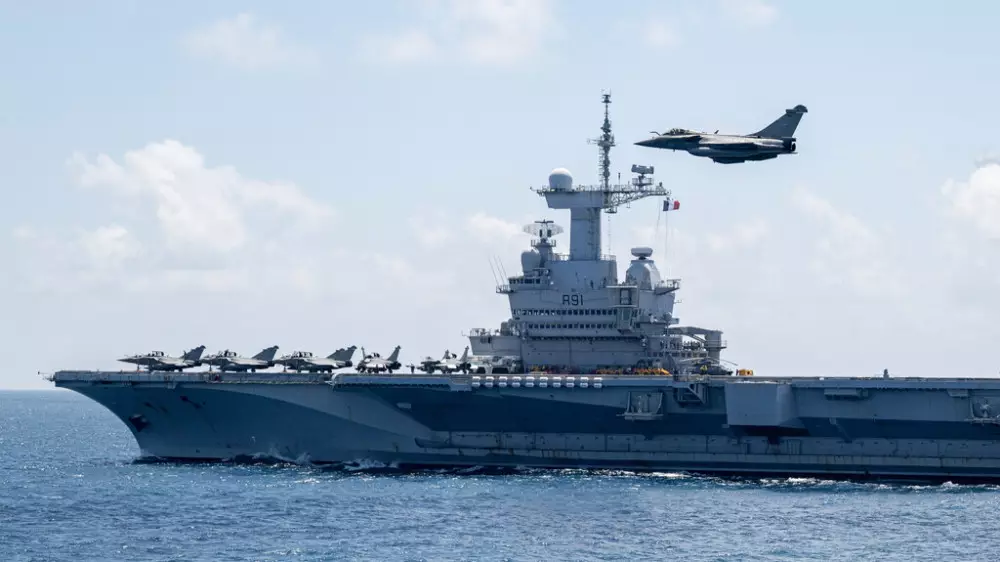 Франция заявила о готовности участвовать в защите стран Персидского залива