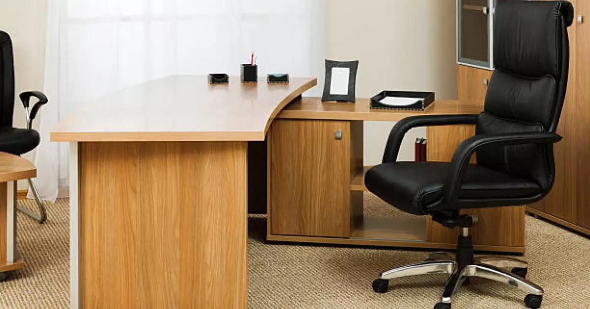  Астанада ақша жымқырған мектеп директоры мен бас есепші сотталды 