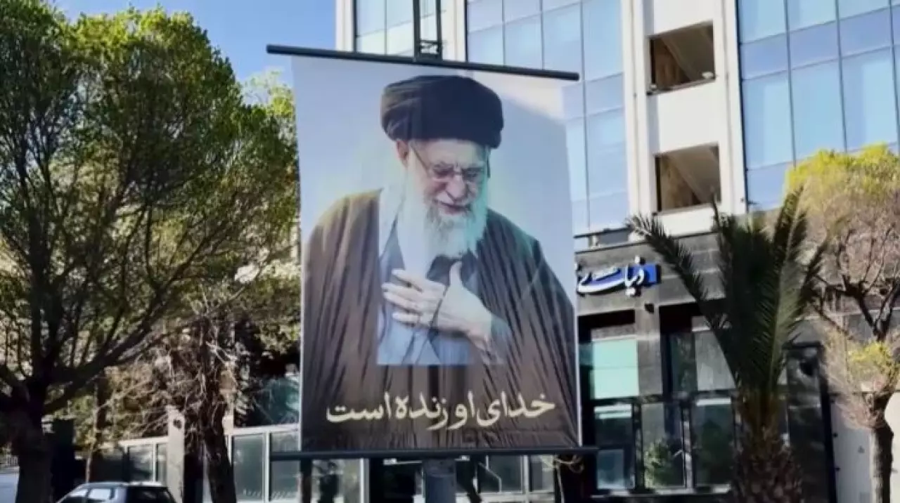 Иран упростил выезд из страны для студентов