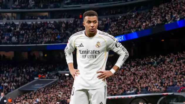 Холанд и Мбаппе сильно проигрывают за значимый трофей: кто рвется к "Золотой бутсе"