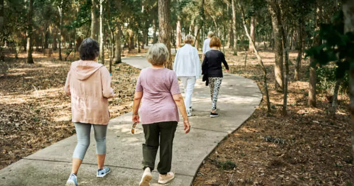  Күннің қай уағында серуендеген дұрыс? 