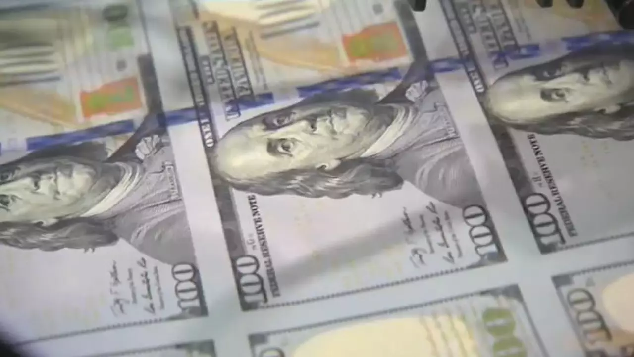 Доллар взлетел из-за атак на Ближнем Востоке