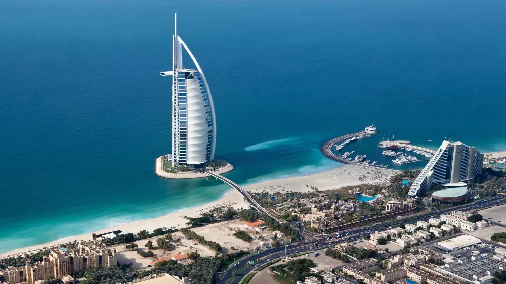 Эвакуационные рейсы для казахстанцев в ОАЭ: что стоит знать