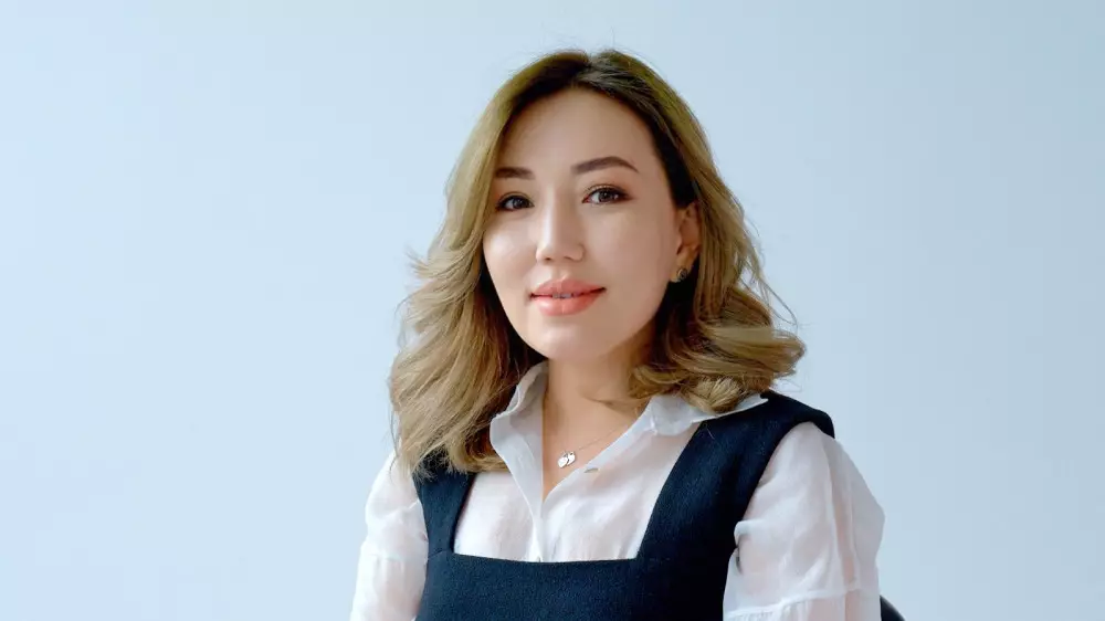 Айнура Сергазиева освобождена от должности замглавы Агентства по делам госслужбы