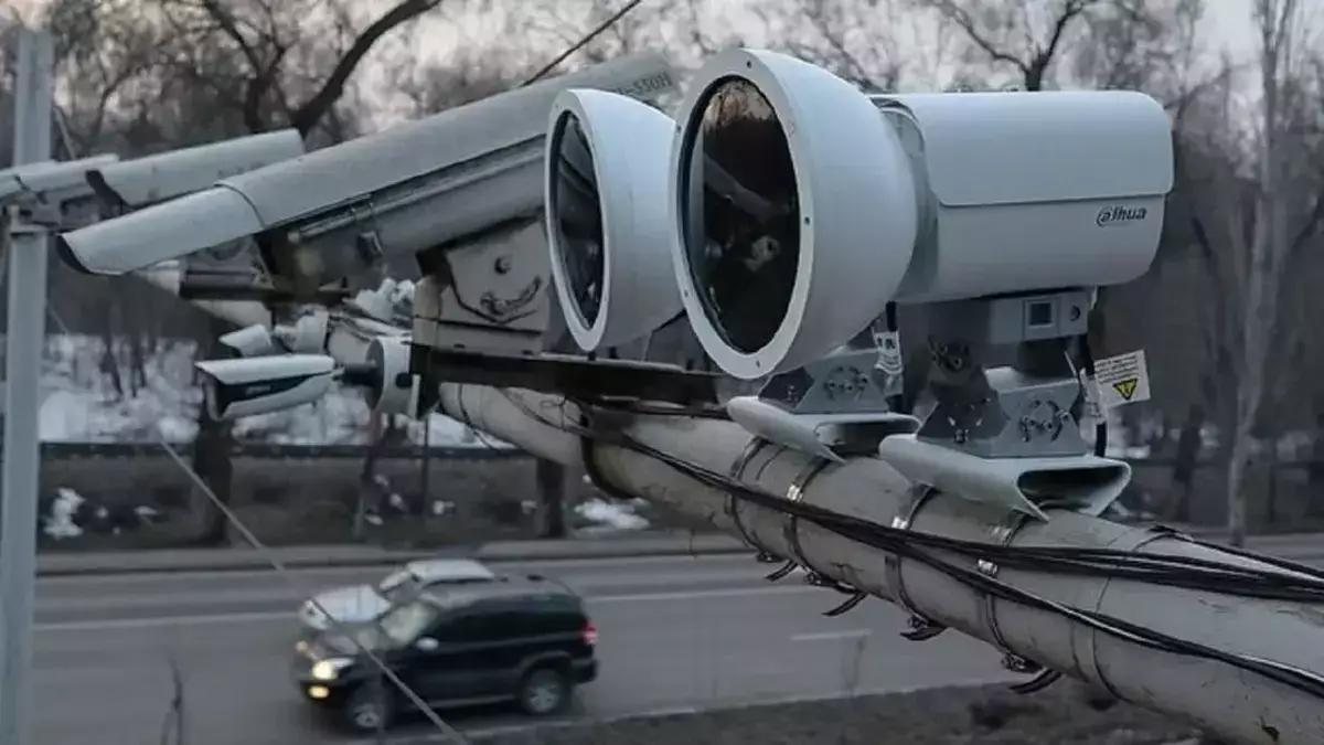 Почему камеры в Казахстане «шьют» липовые штрафы водителям за чужие ошибки - новости на Lada.kz 03.03.2026