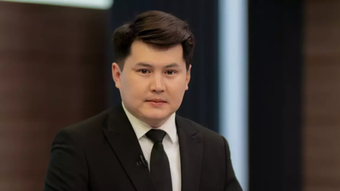 Жау алыстан келген жоқ: Азамат Әбілқайыр аймақтық бірлік туралы не айтты?