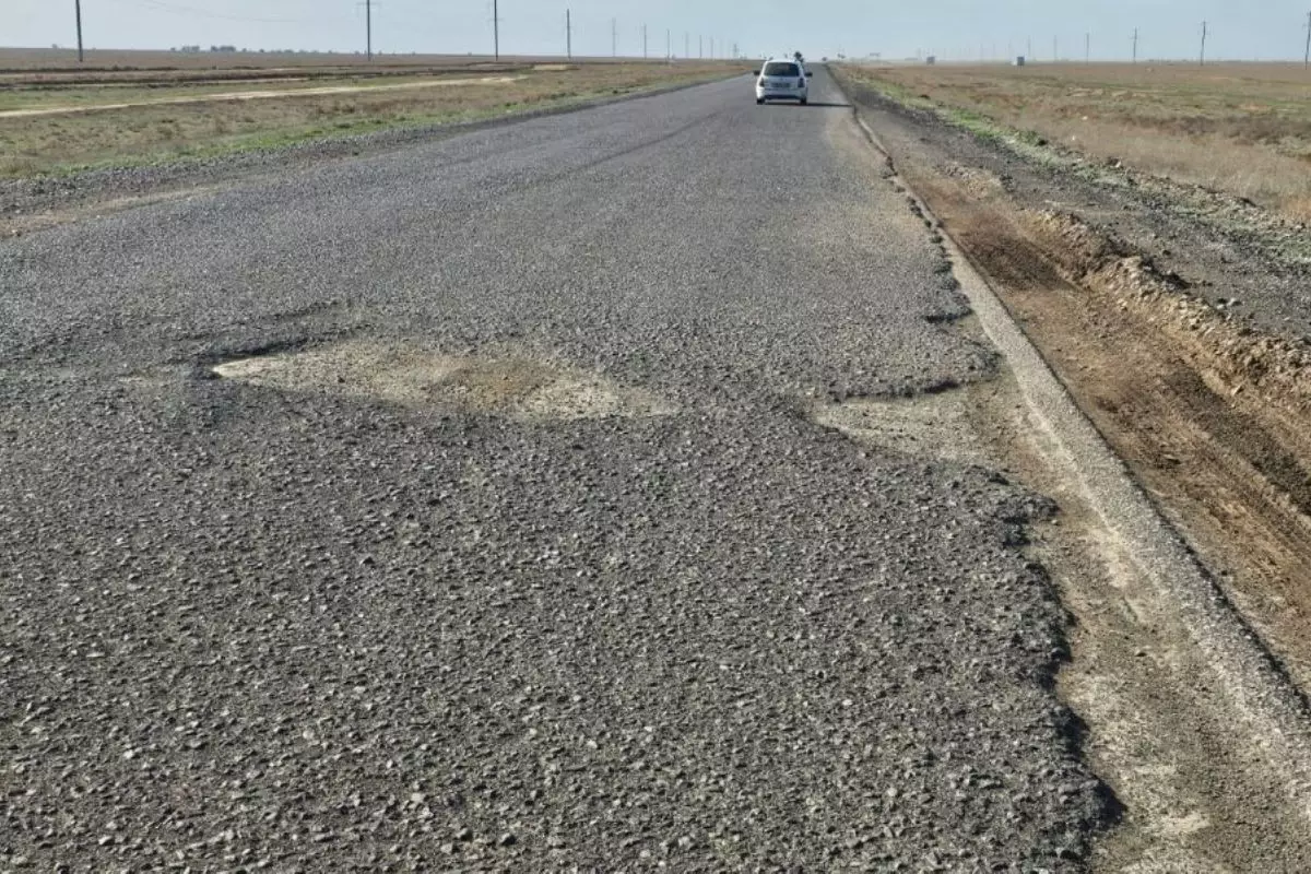 Аким отчитался о состоянии дорог в Атырауской области