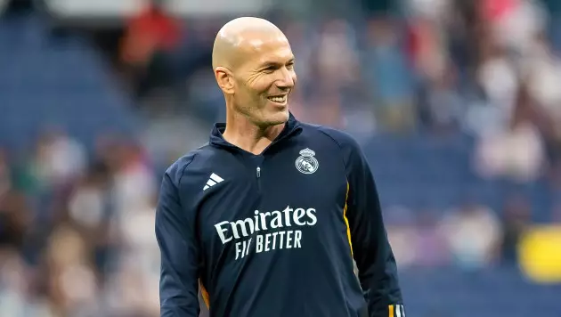 Зидан назвал настоящего феномена в футболе: он играл за "Реал" и брал "Золотой мяч"