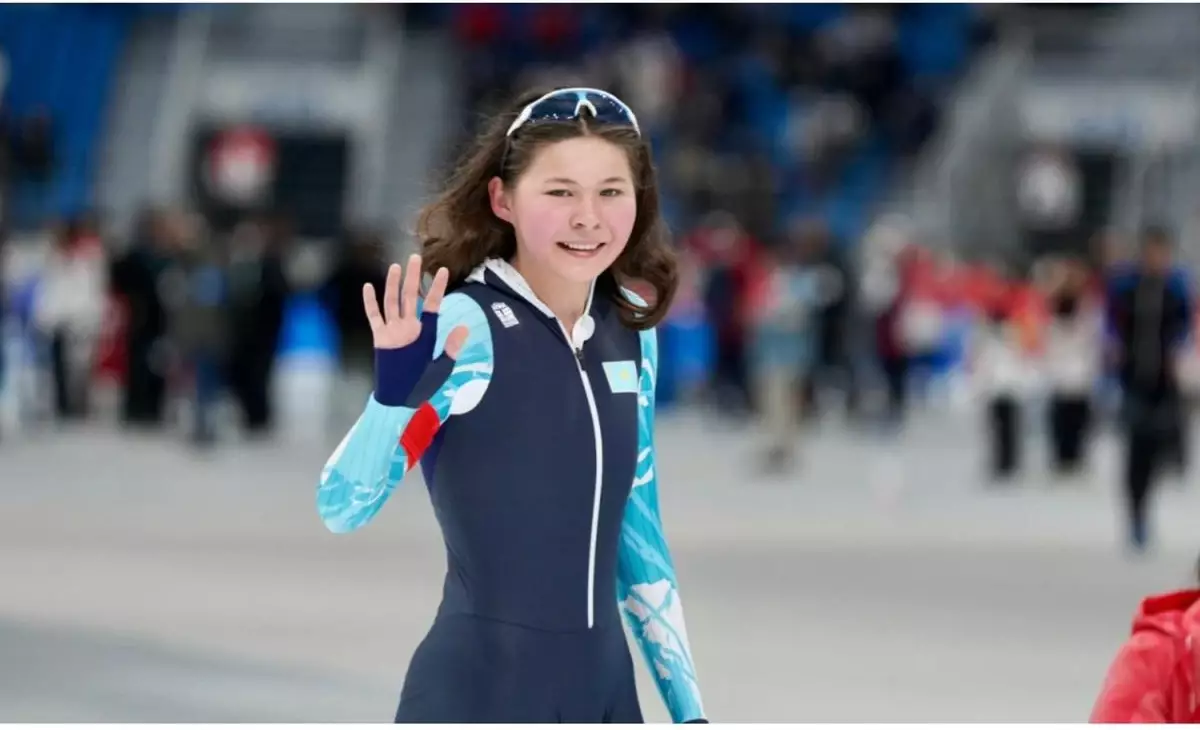 Қазақстандық конькиші бес дүркін әлем чемпионы елге оралды