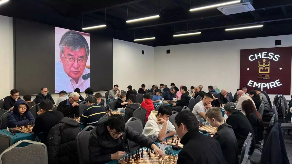 "Қазақстан билігі қадіріне жетпеді": Алматыда саясаткер Болатхан Тайжанды еске алды