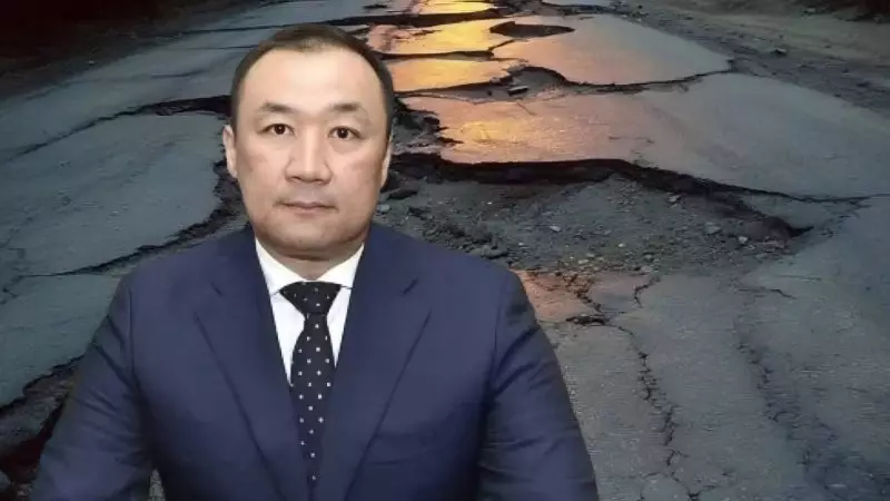 Кризис бюджета: некоторые казахстанские села в ближайшие годы не смогут даже мечтать об асфальтированных дорогах