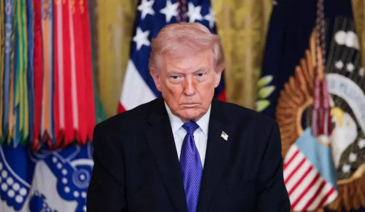 Трамп Эр-Риядтағы АҚШ елшілігіне жасалған шабуылға жауап беруге уәде етті