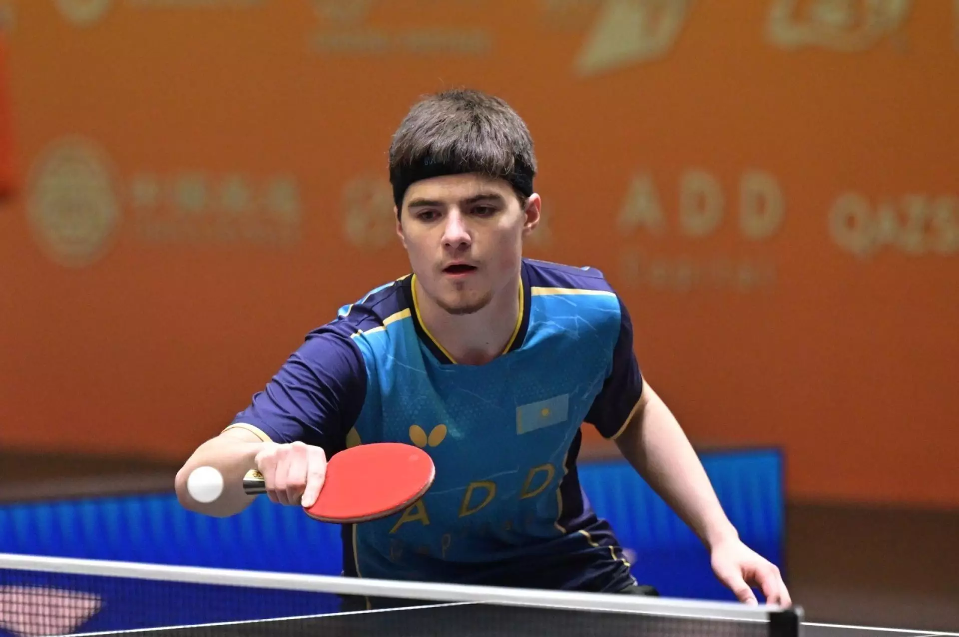 Казахстанский теннисист остановился в шаге от медали на крупном турнире в Сингапуре